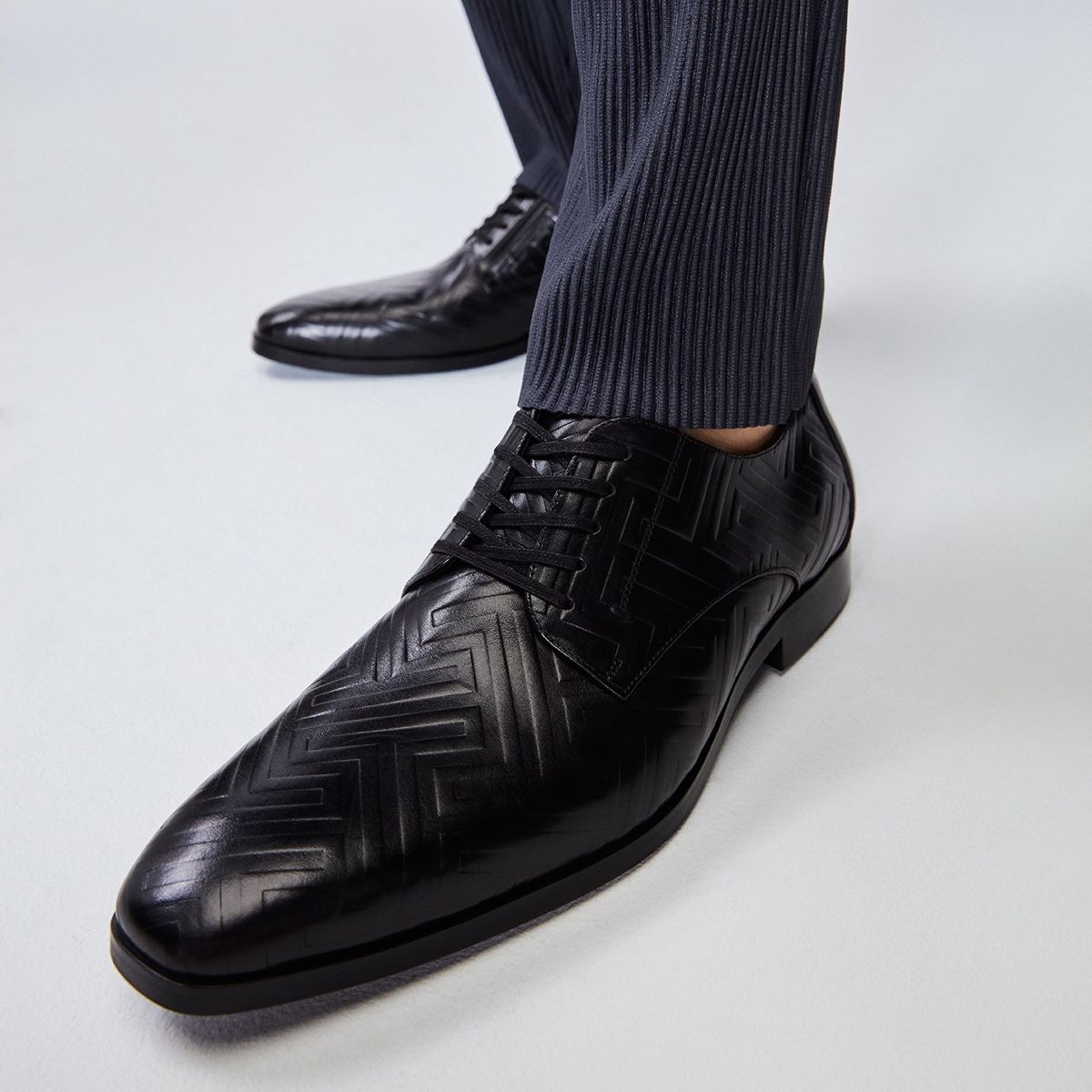Montecassino Black Leather Embossed Men's Oxfords & Lace-ups | ALDO Canada