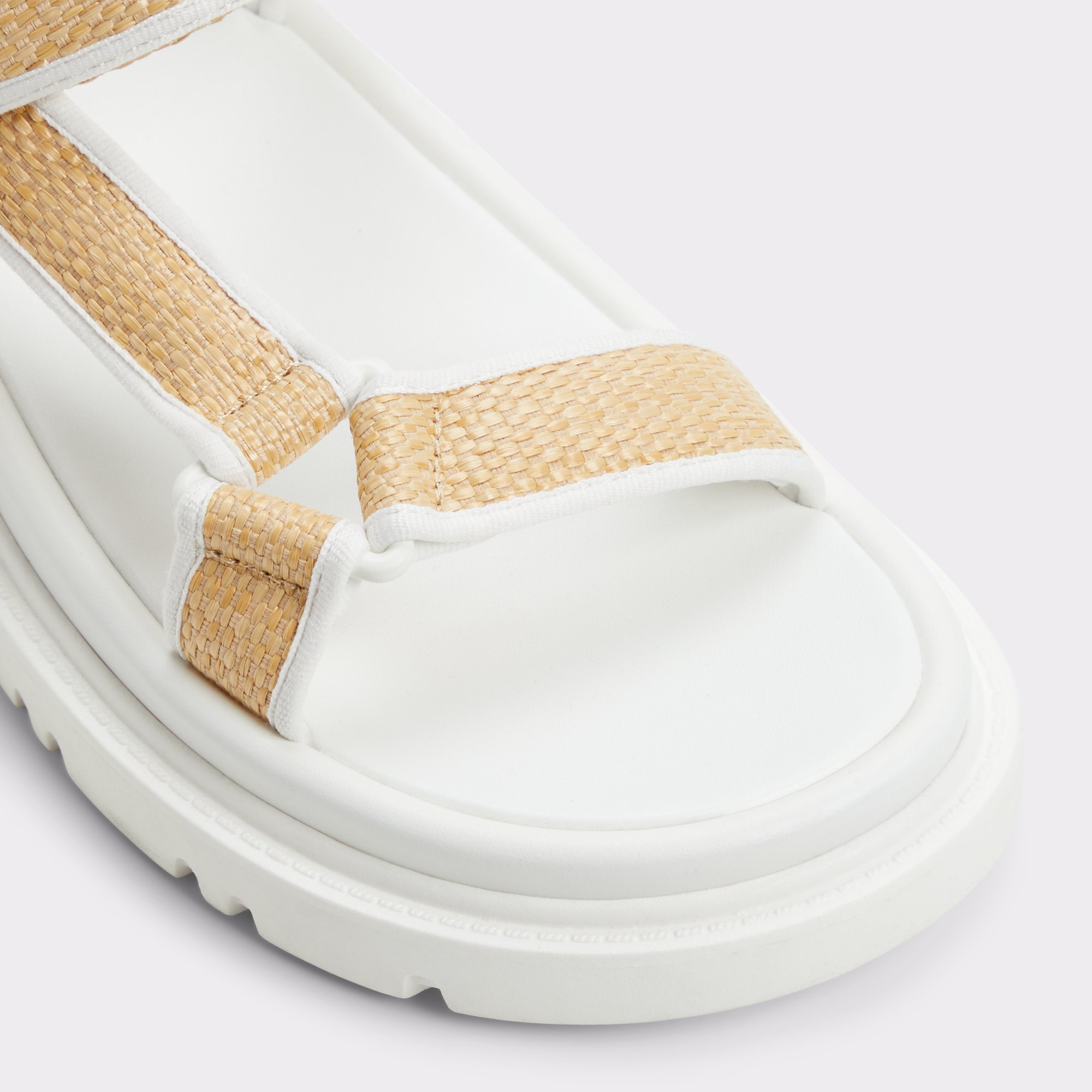 Oceana Naturel Femmes Sandales a assise plantaire | ALDO Canada
