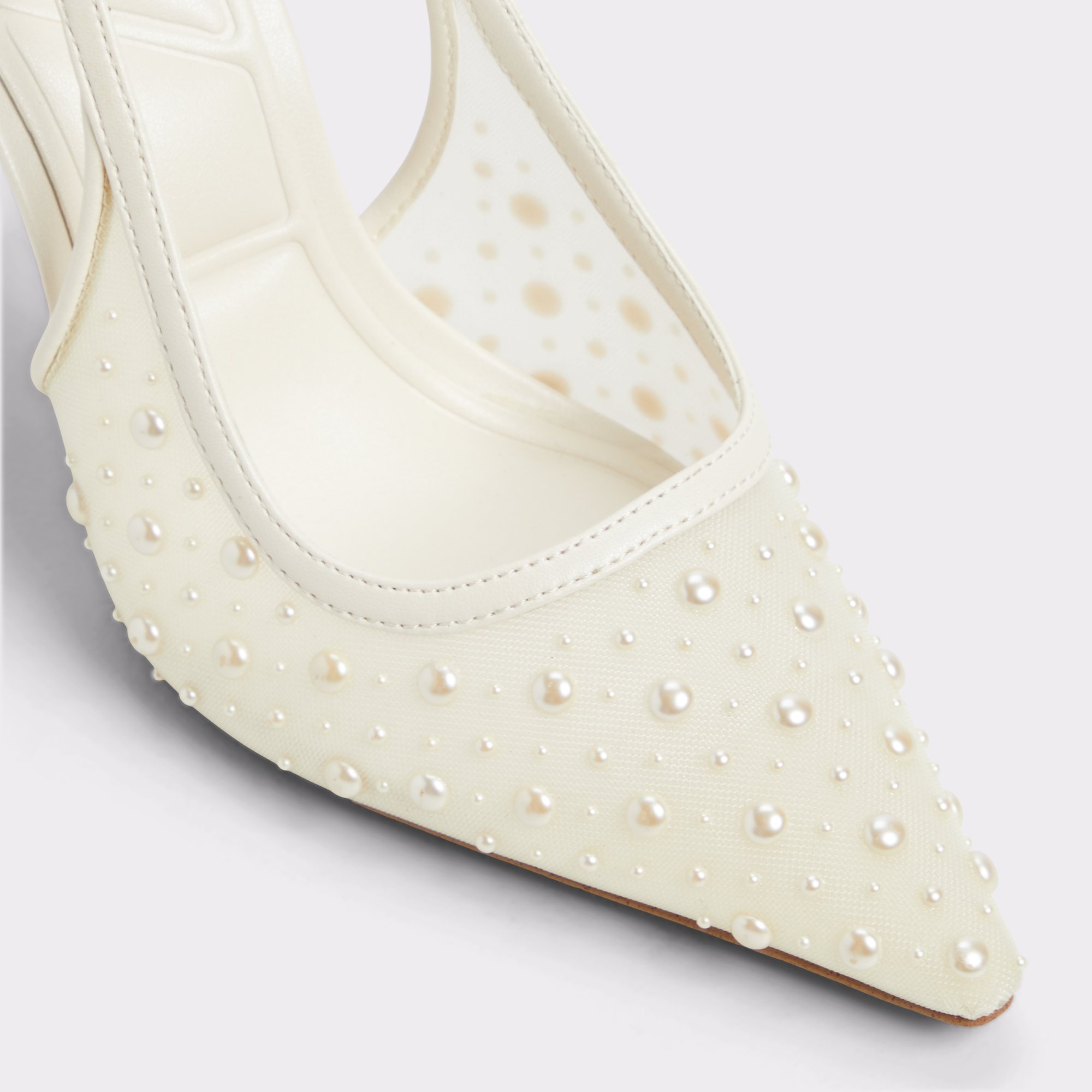 【ALDO】上品パール Pearlescent スリングバック パンプスヒール Pearlescent Other White Women's Slingbacks | ALDO US