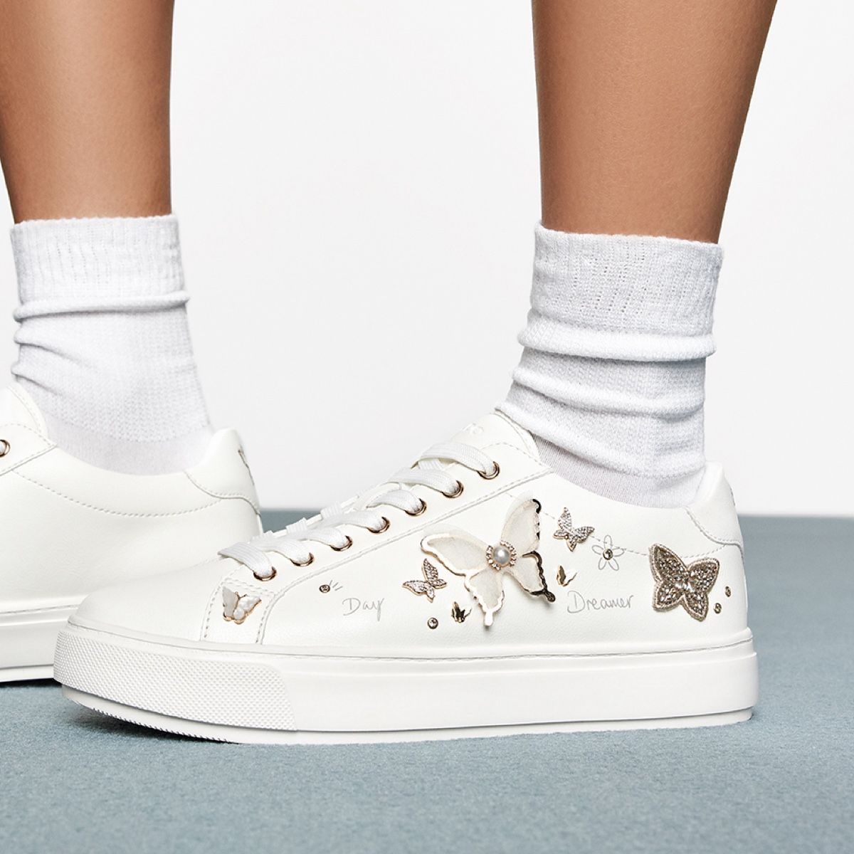 Pearlwing White Women's Low top sneakers | ALDO Canada