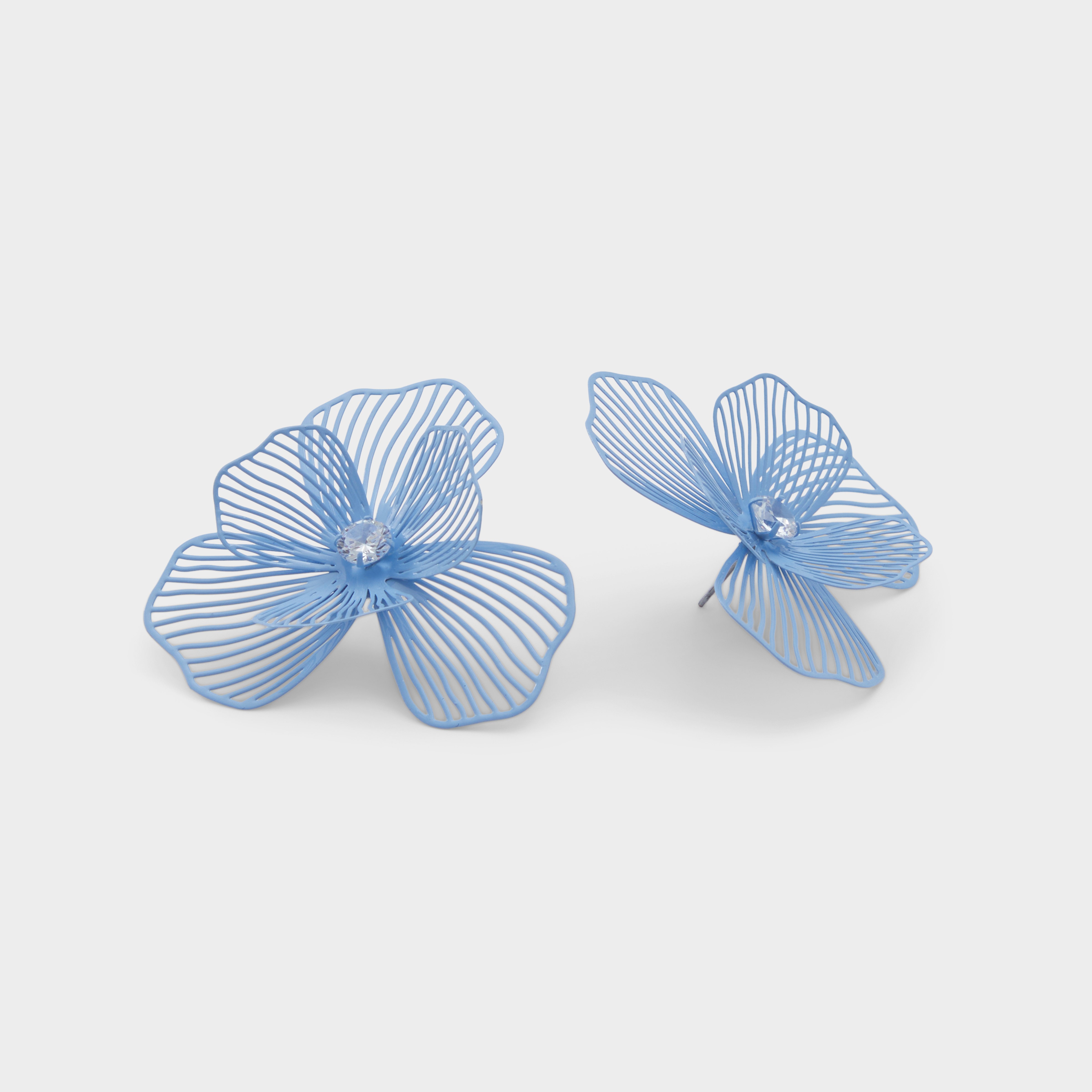 【ALDO】華やか☆立体・お花☆Petaldream☆モチーフ・ピアス Petaldream Light Yellow Women's Earrings | ALDO US