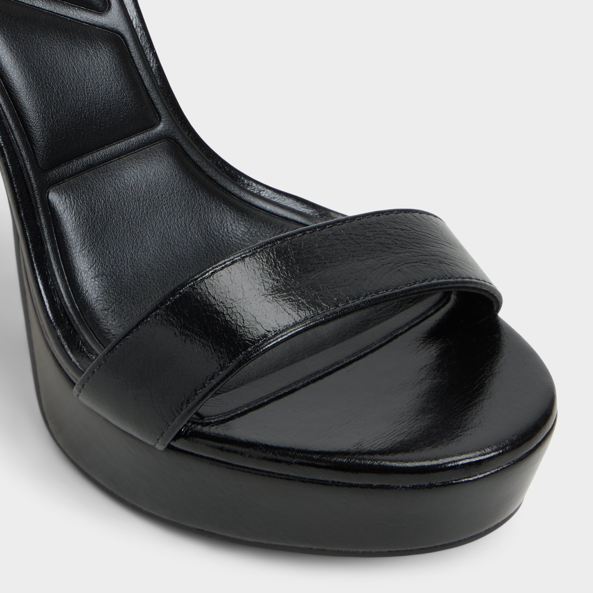 【ALDO】本革 プラットフォーム・ヒールサンダル☆Portside Portside Black Women's Platforms & Wedges | ALDO US