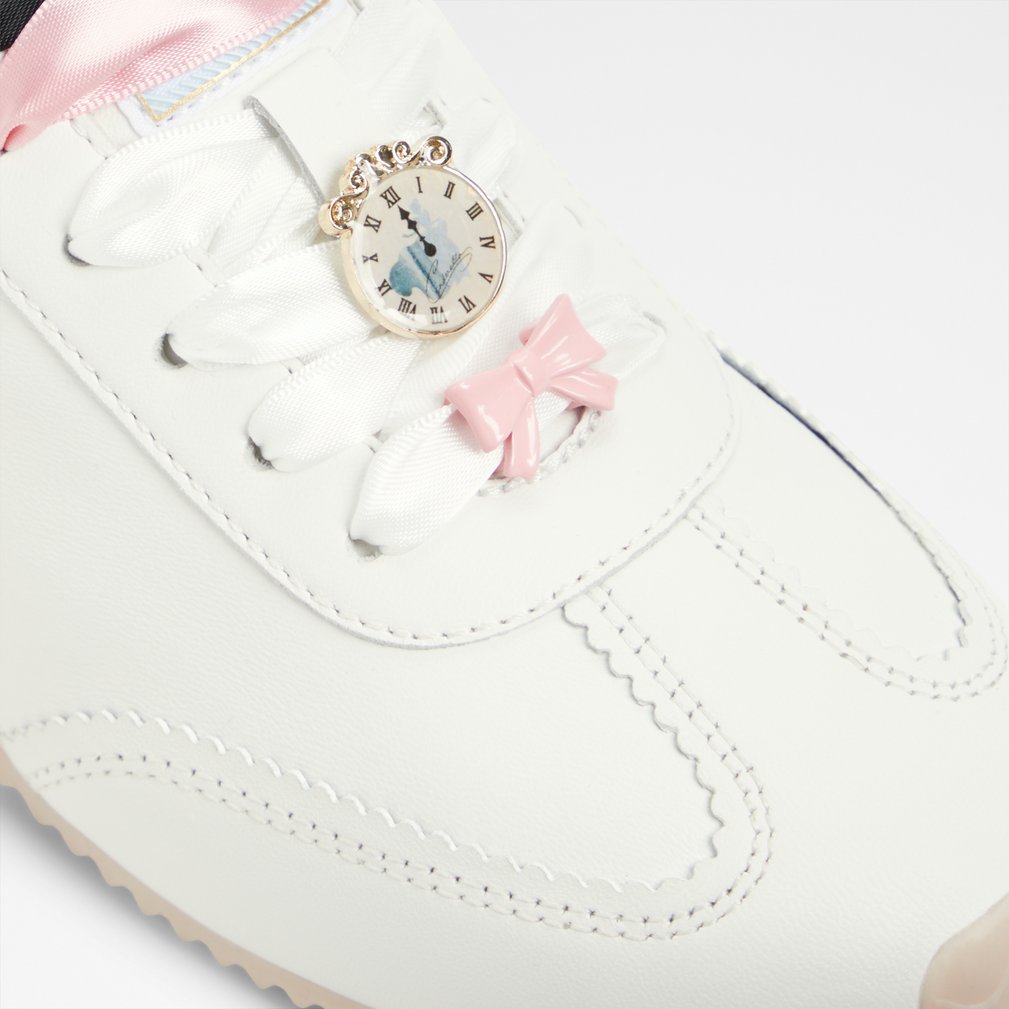 キュートなレースアップ★【Disney /ALDO）☆Princesssneaker☆ キュートなレースアップ☆【Disney /ALDO）☆Princesssneaker☆