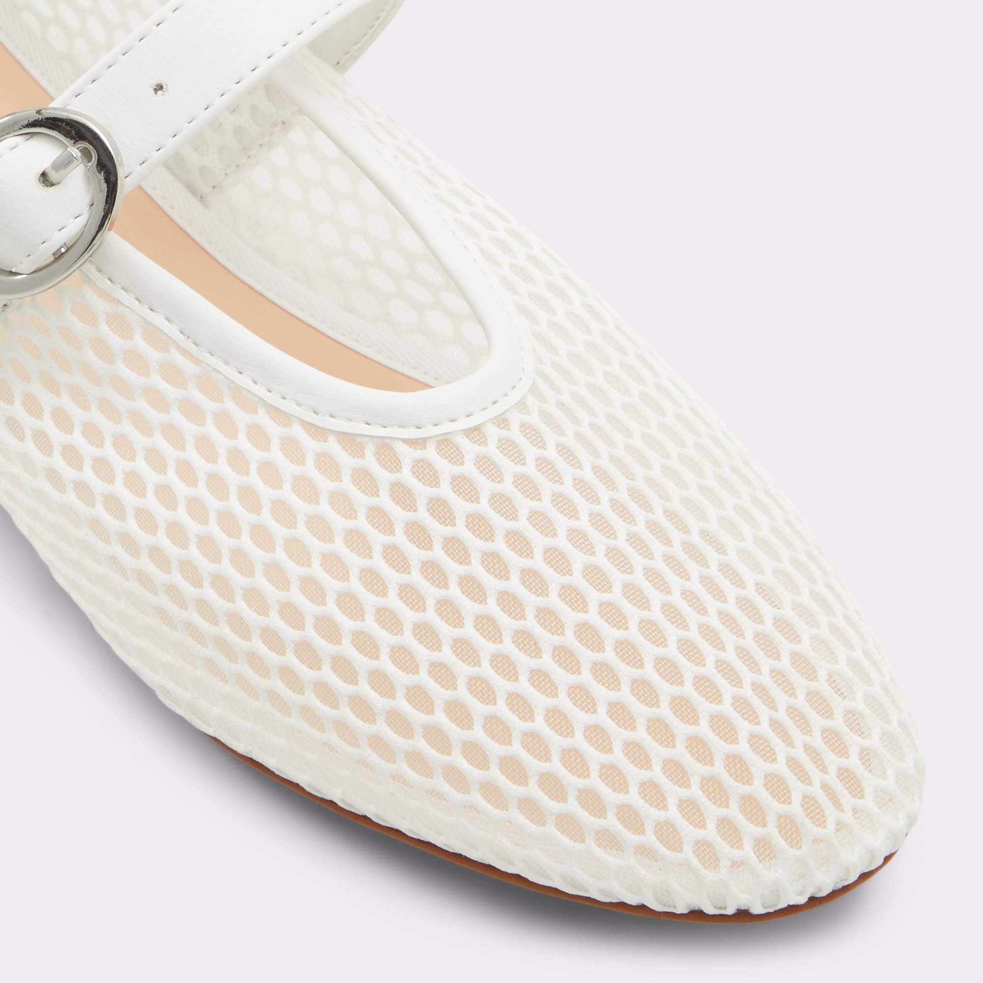 Quincey White Women's Ballet Flats | ALDO Canada