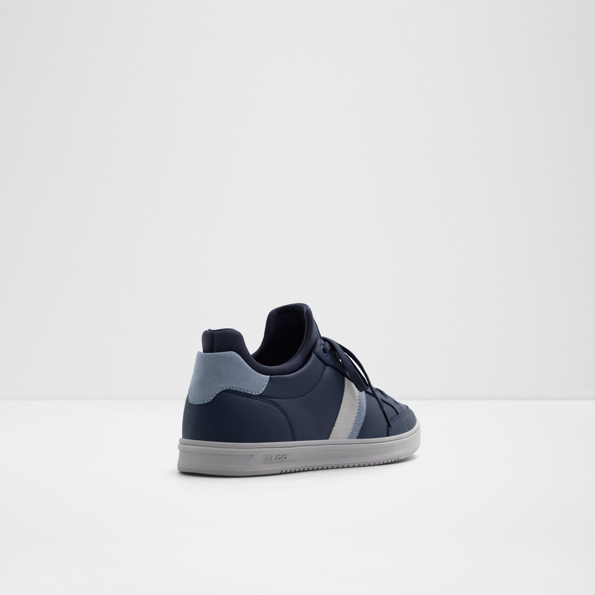 Rhiade Navy Men's Low top | ALDO Canada