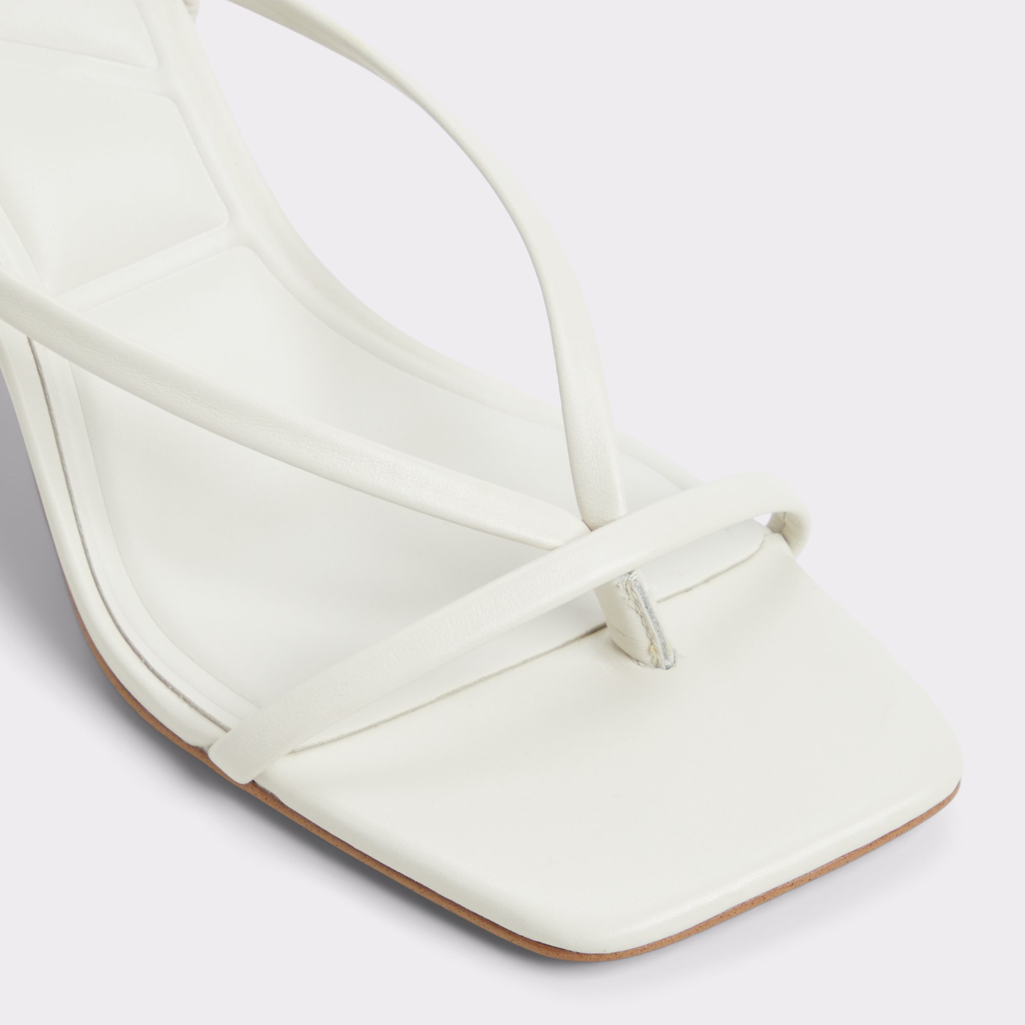 Riva Blanc/Oss Femmes Sandales tongs | ALDO Canada
