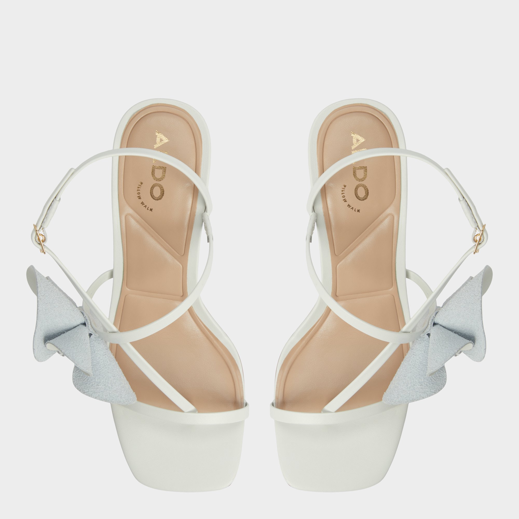 【ALDO】本革 ヌバック・フラワー・ストラップヒールサンダル Sandflower White/Bone Women's Strappy sandals | ALDO US