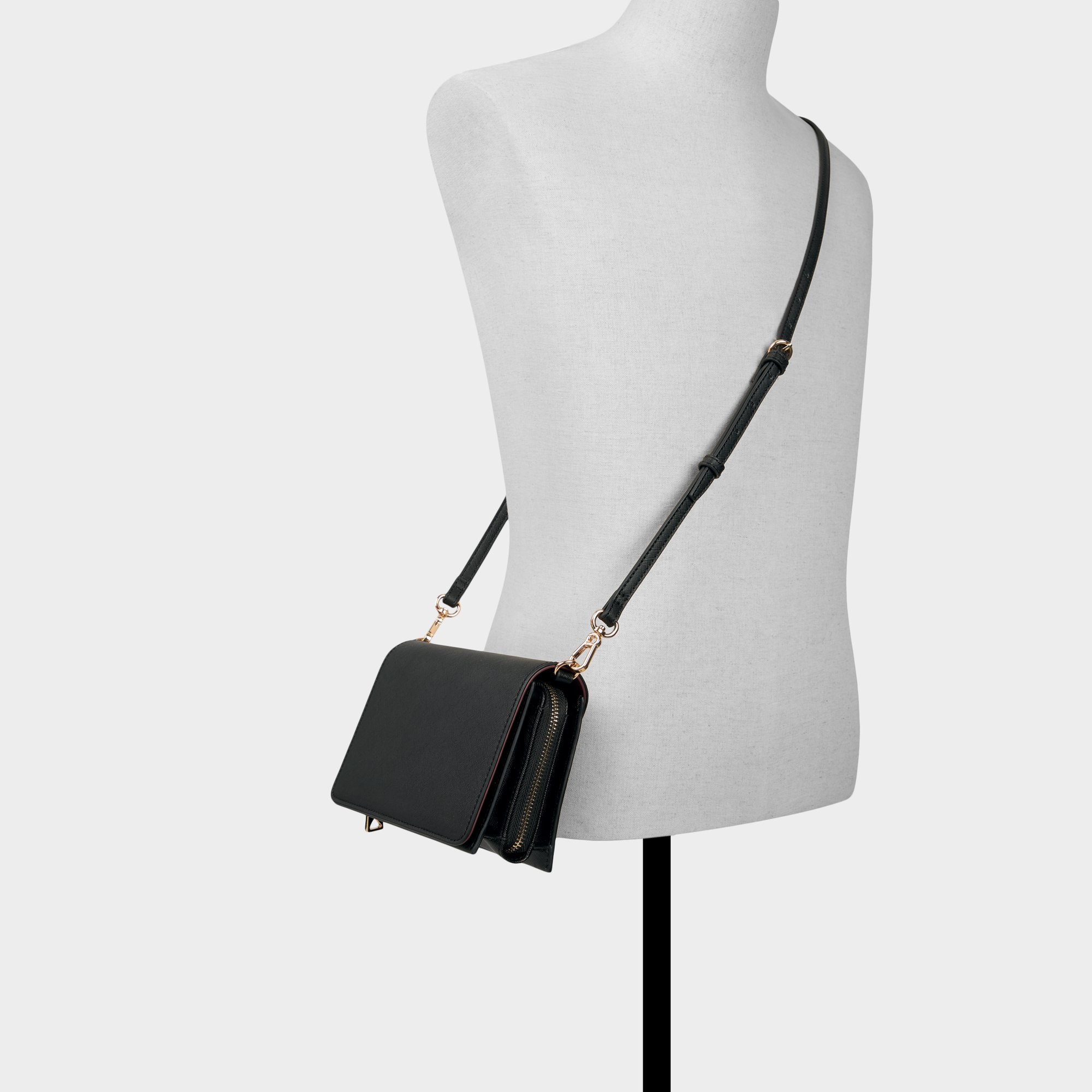 Saquiix Black Women's Crossbody Bags | ALDO Canada