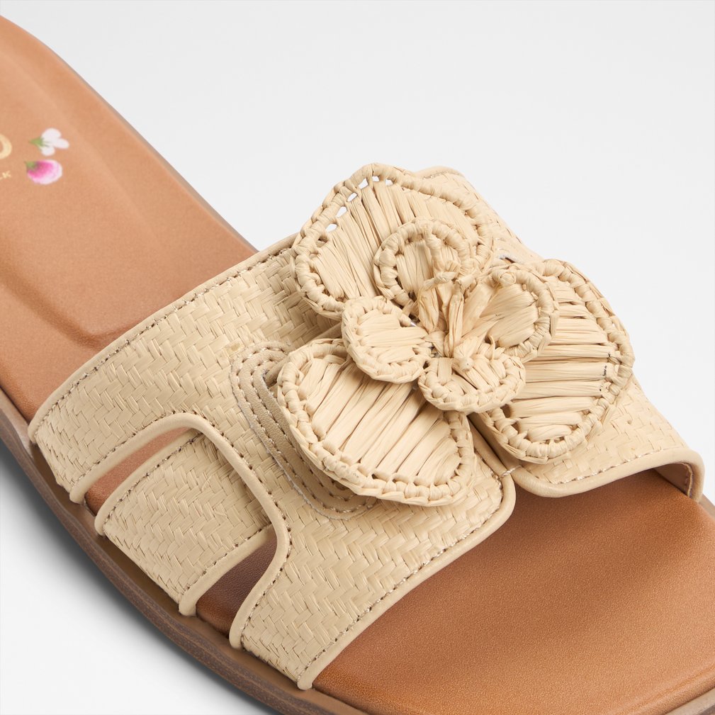 【ALDO】ラフィア・花モチーフ☆Seaflower☆フラットサンダル Seaflower Light Beige Women's Flat Sandals | ALDO US