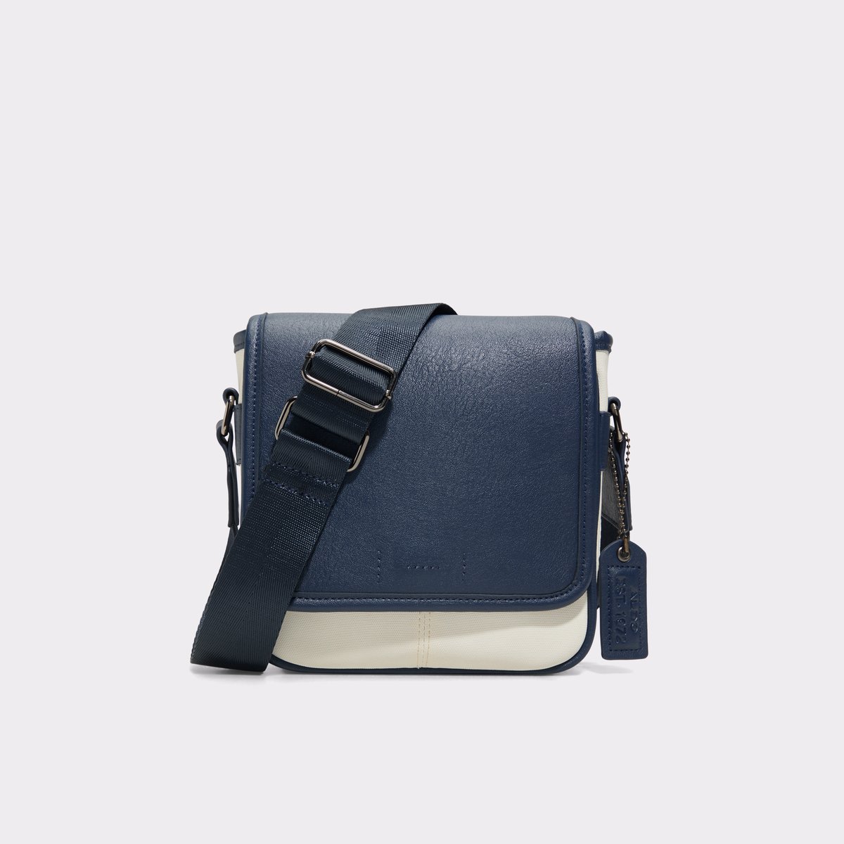 Amazon.co.jp: Lugano Evan Men's Waist Bag, blue : Clothing