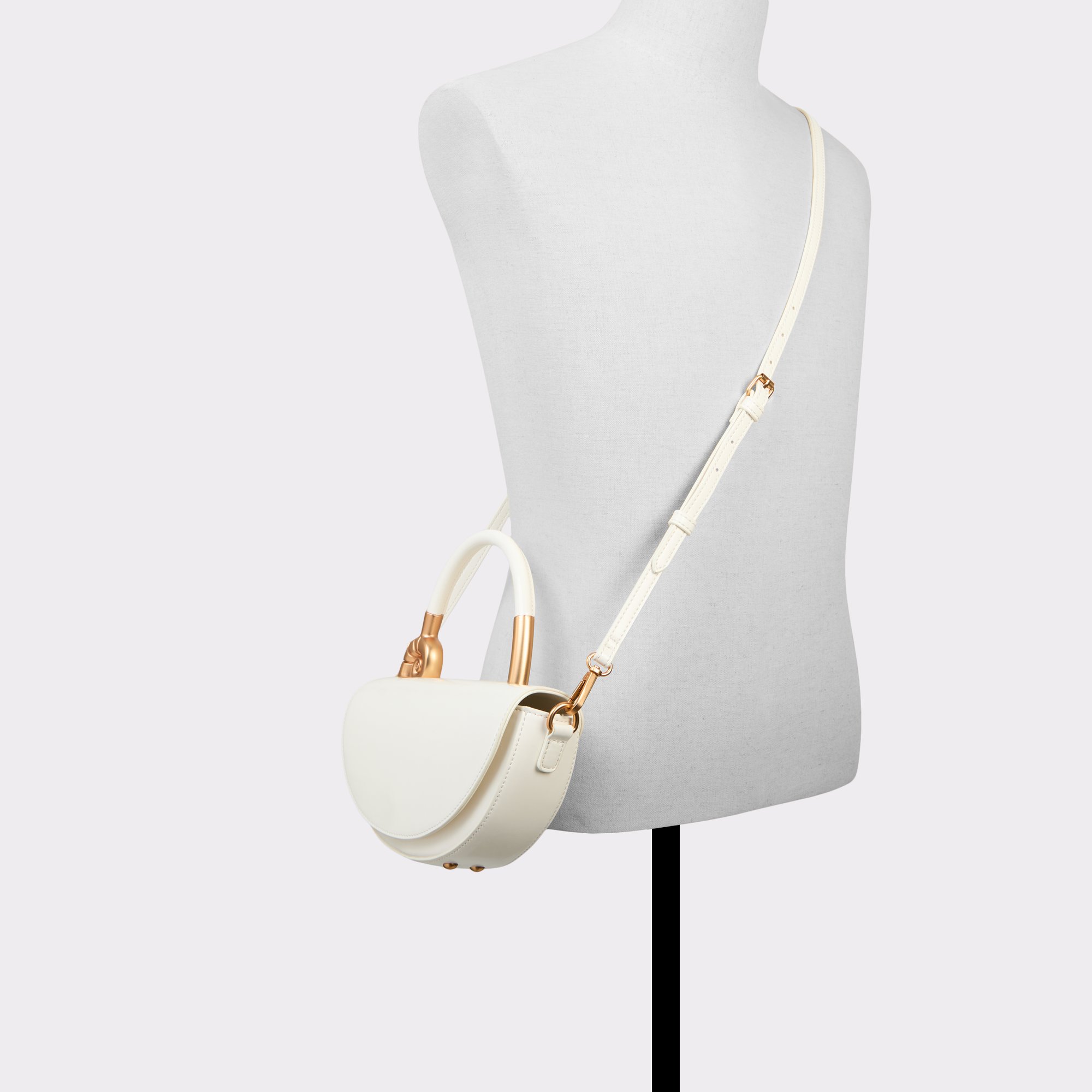 Shelleyyx Blanc Femmes Essentiels pour voyages | ALDO Canada