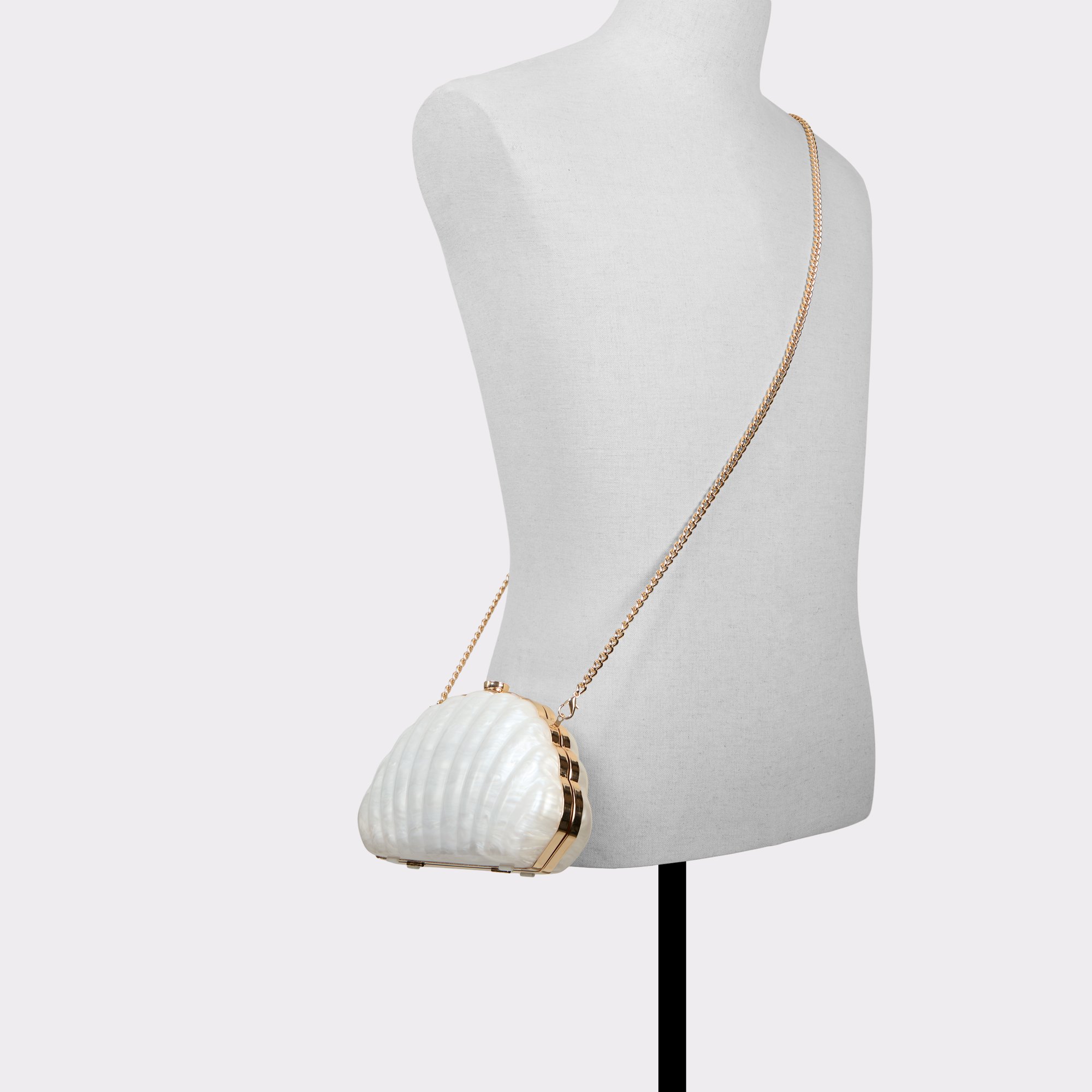 ALDO☆貝殻シェル型・クロスボディー・クラッチ Sheshell Sheshell Other White Women's Clutches & Evening bags | ALDO US