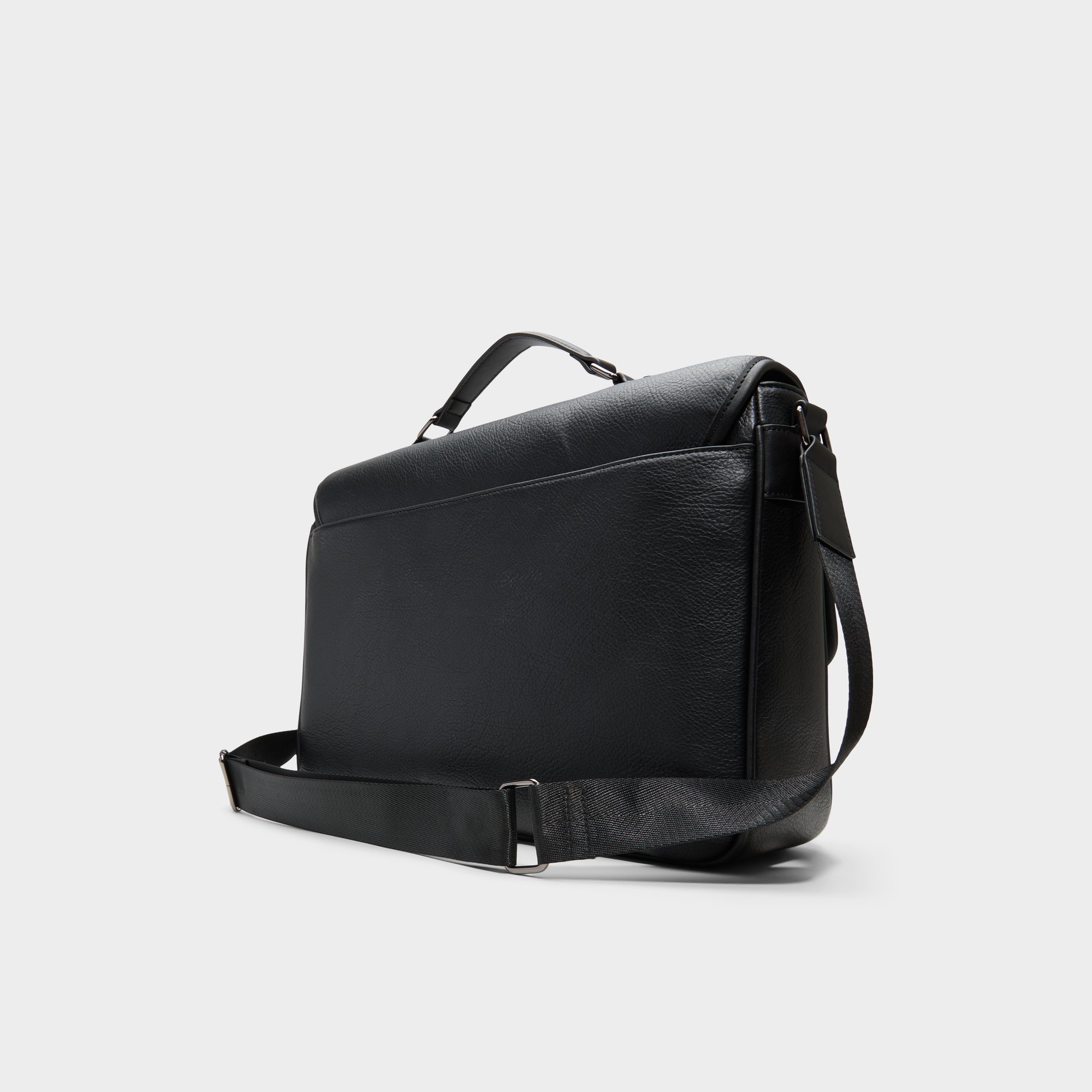 様々なシーンに☆【ALDO Men’s】メッセンジャーバッグ♪ Bastienx Brown Men's Bags & Wallets | ALDO US