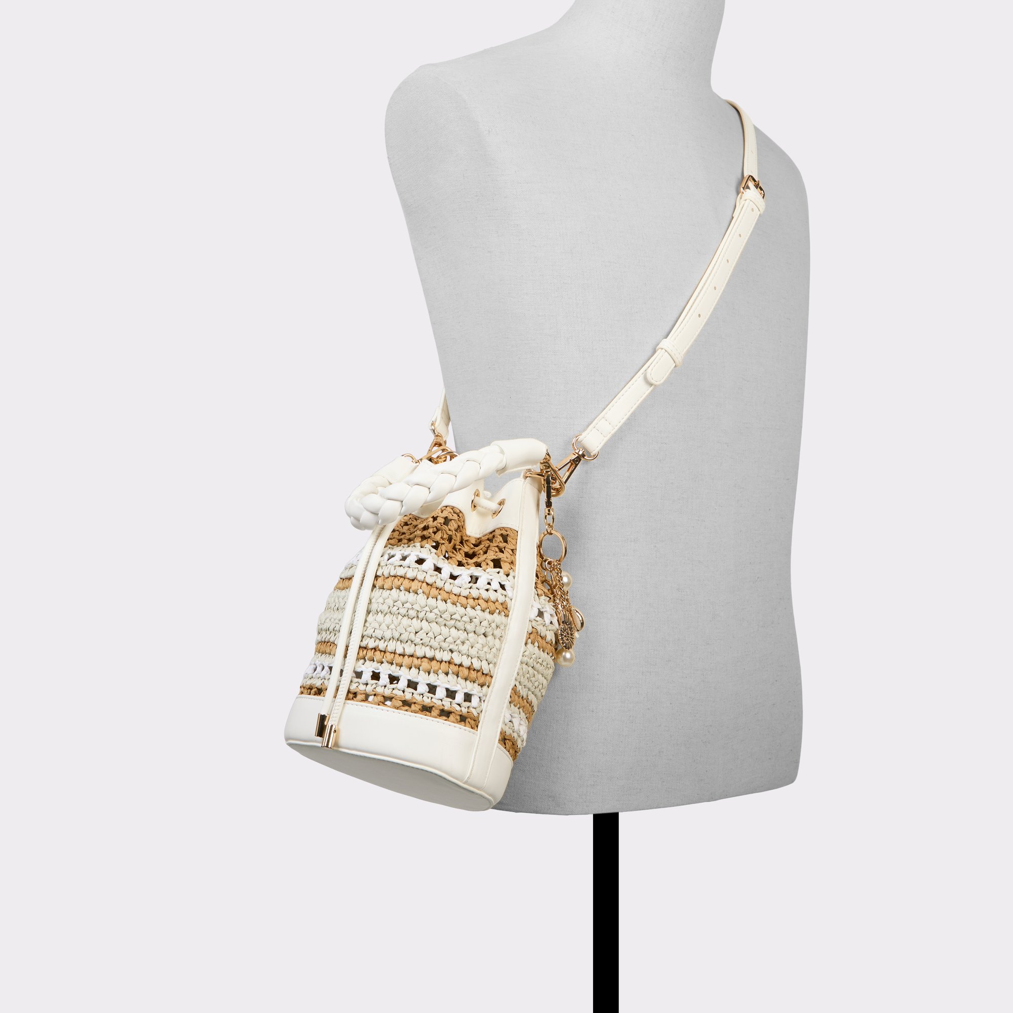 Sunvibex Combo Blanc Femmes Sacs seau | ALDO Canada