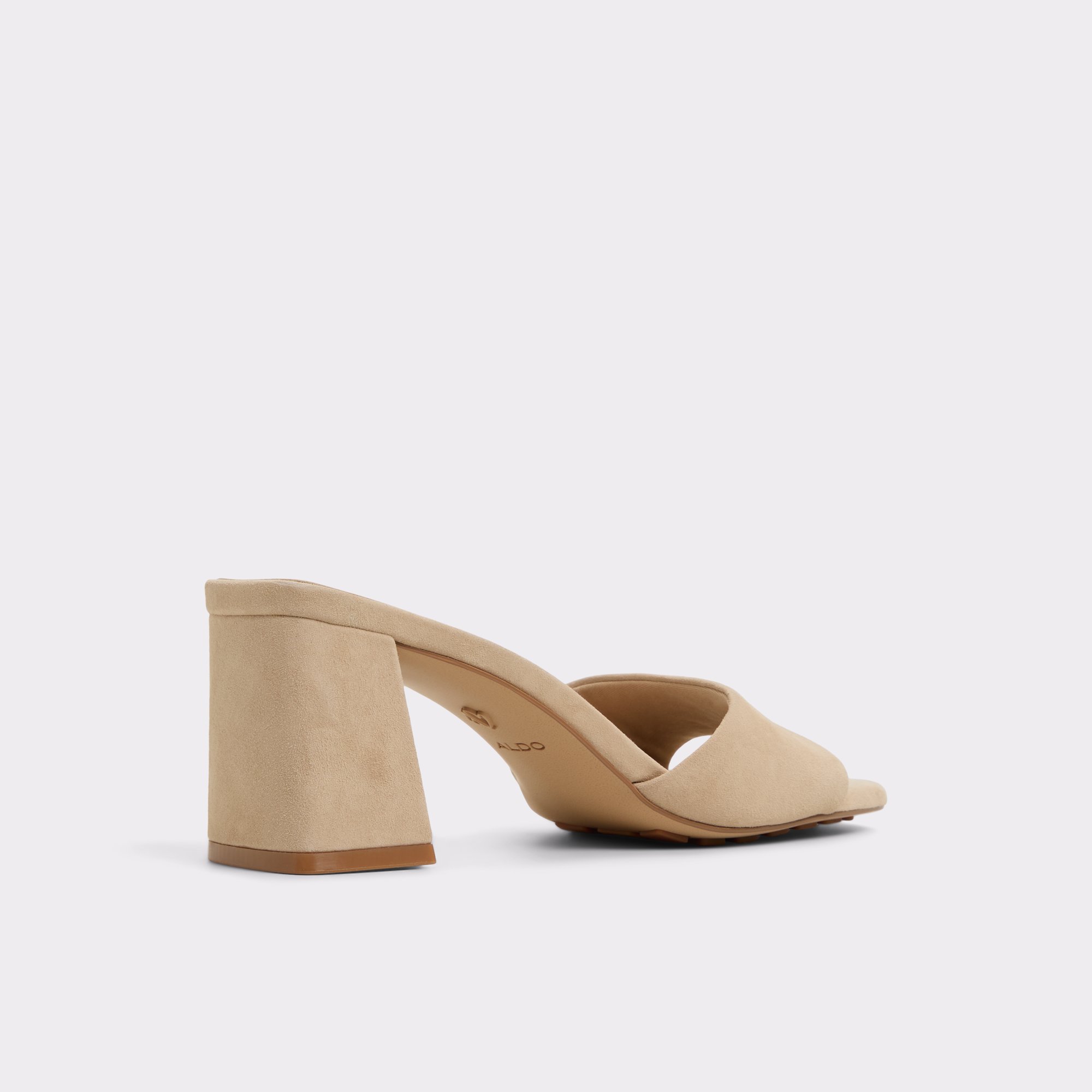 Tisha Beige Femmes Mules a talons | ALDO Canada