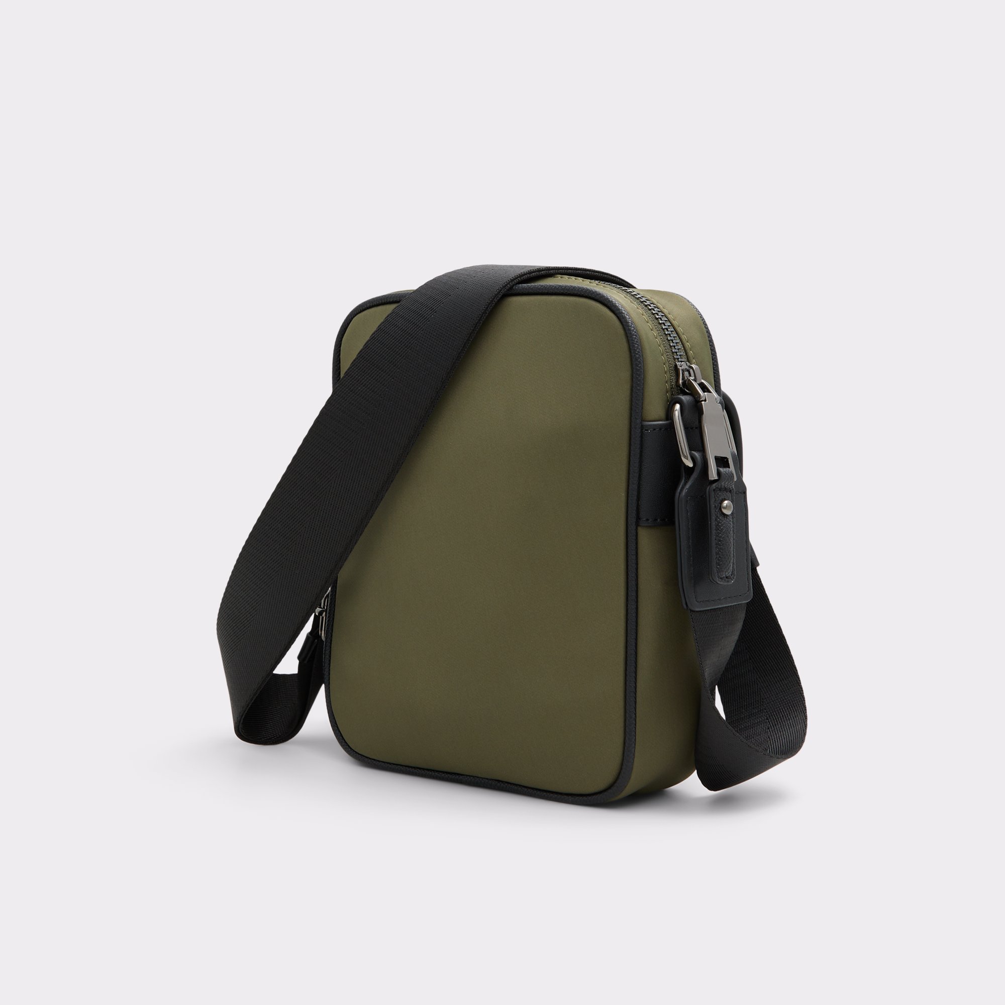 【ALDO】マルチ素材☆Traregx☆外付けポーチ付き・ショルダー Traregx Olive Men's Bags & Accessories | ALDO US