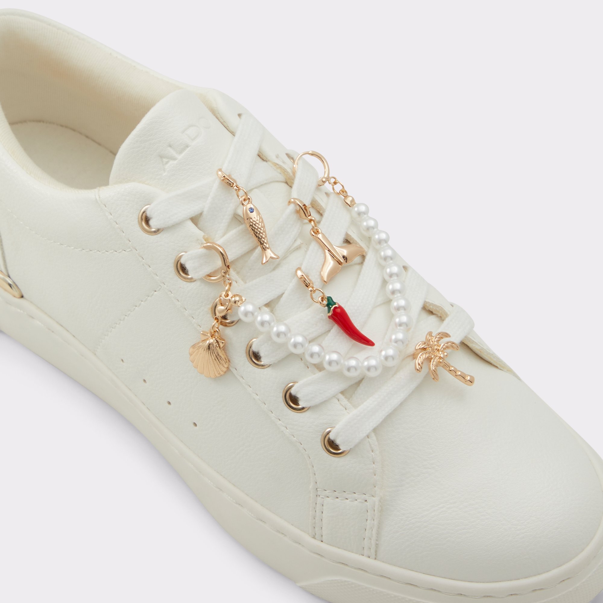 Tropico Rouge Femmes Accessoires pour chaussures | ALDO Canada