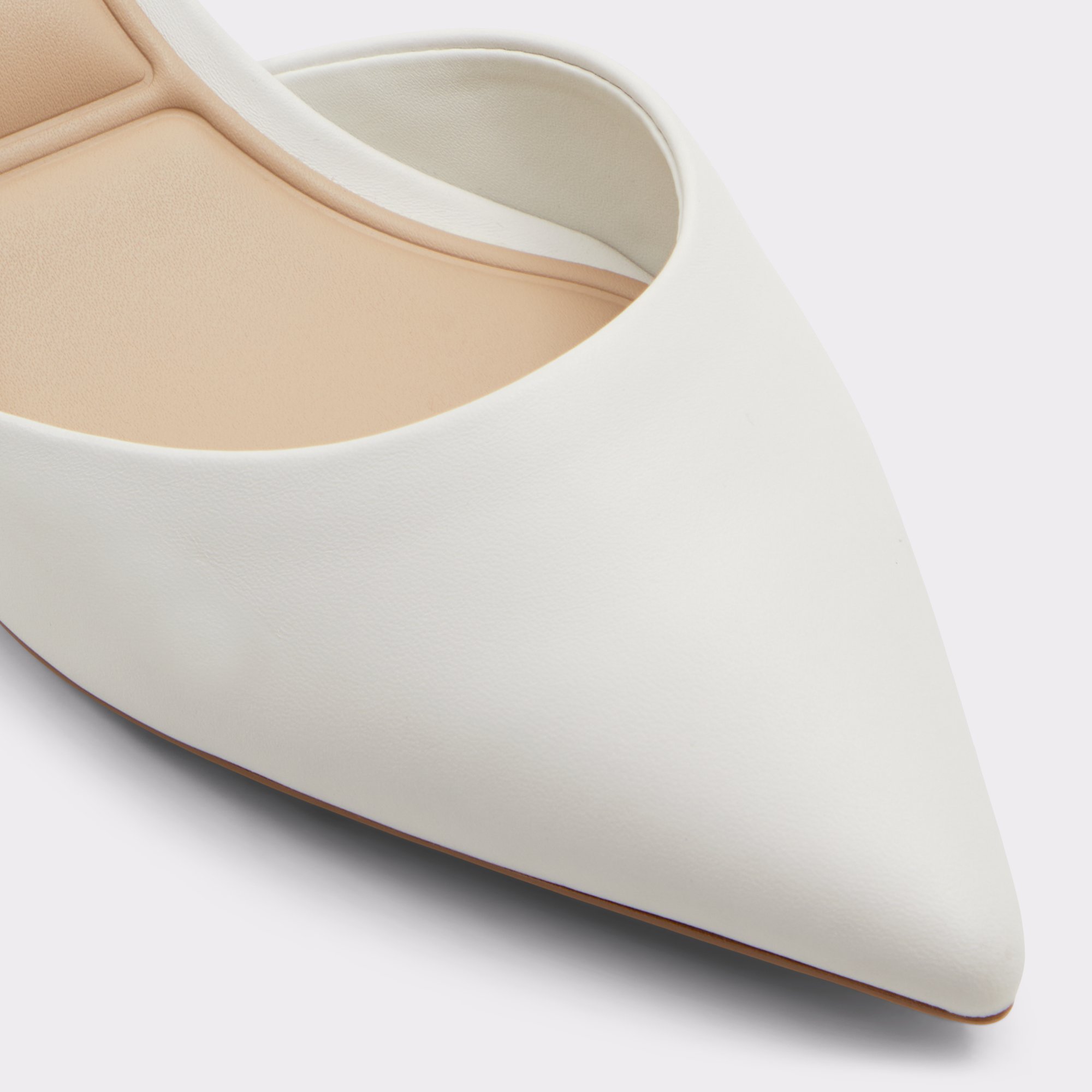 Uneral White/Bone Women's Block heels | ALDO Canada