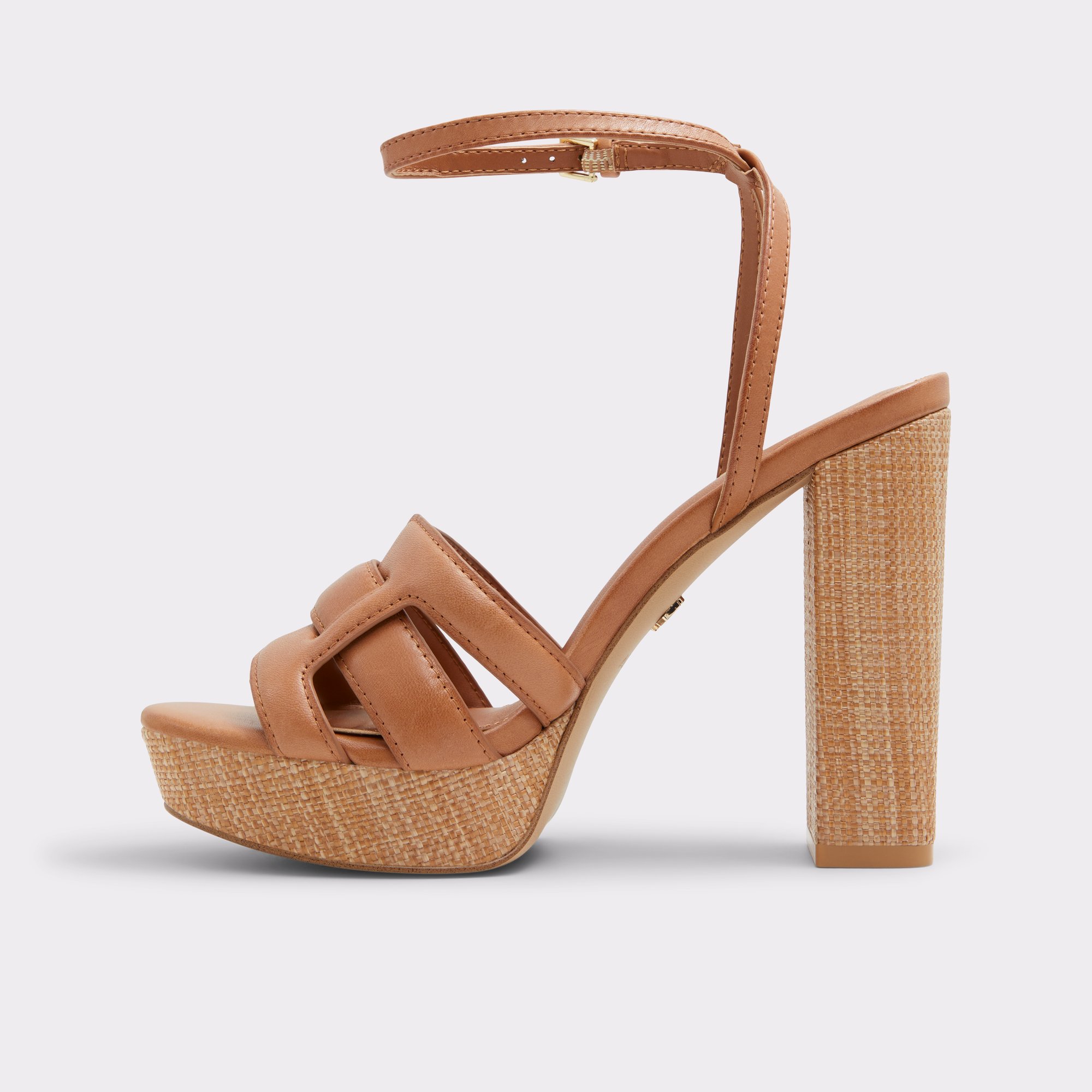 Valaberel Marron Moyen Femmes Sandale à lanières | ALDO Canada