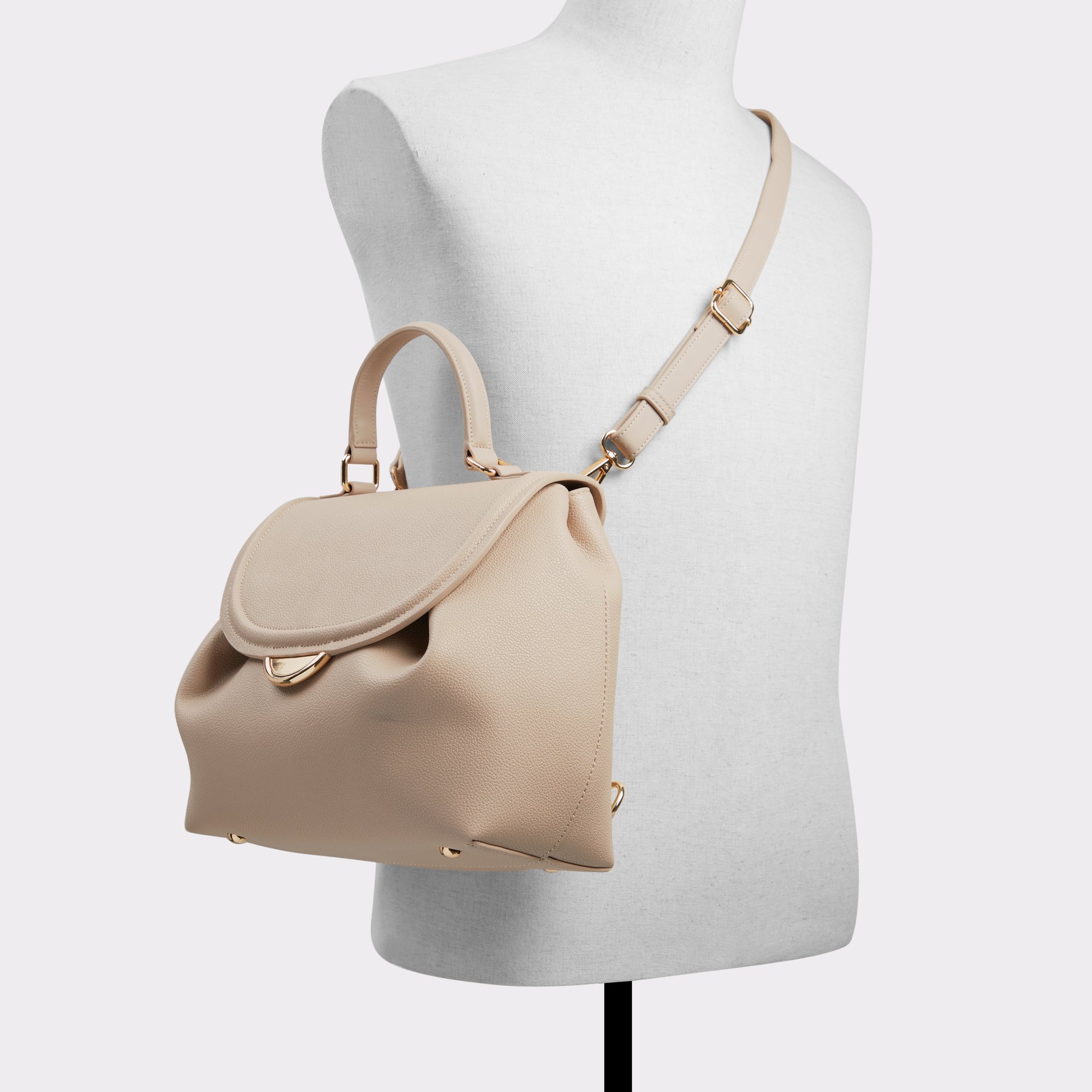 Veraleyyx Light Brown Women's Backpacks & Fanny Packs | ALDO Canada