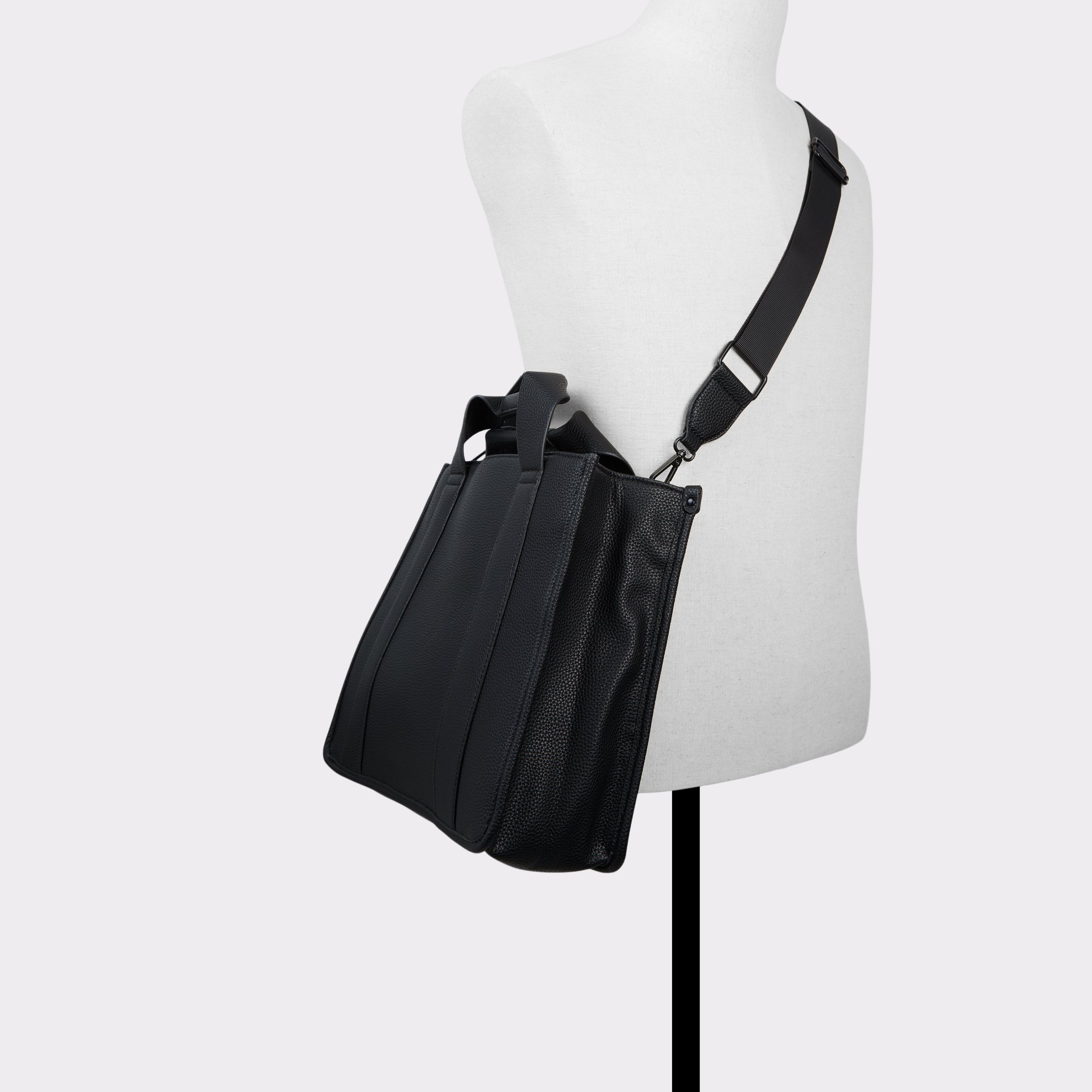 Vestepleinn Black Women's Tote & Satchel bags | ALDO US