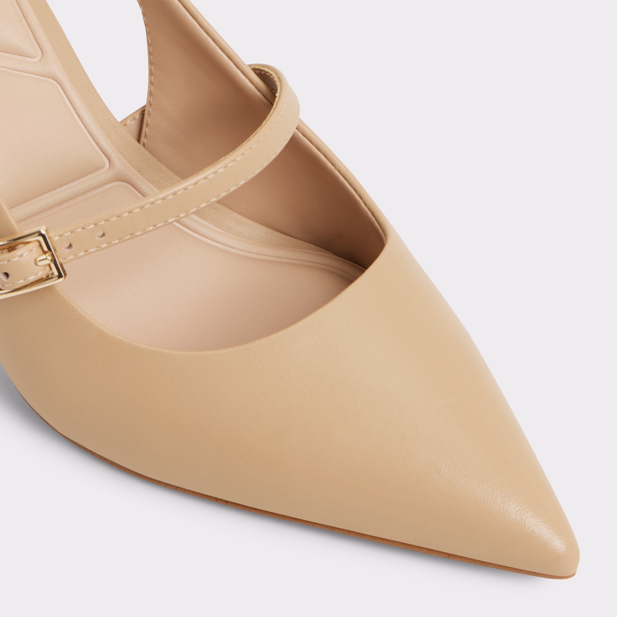 Vestian Beige Women's Block heels | ALDO Canada