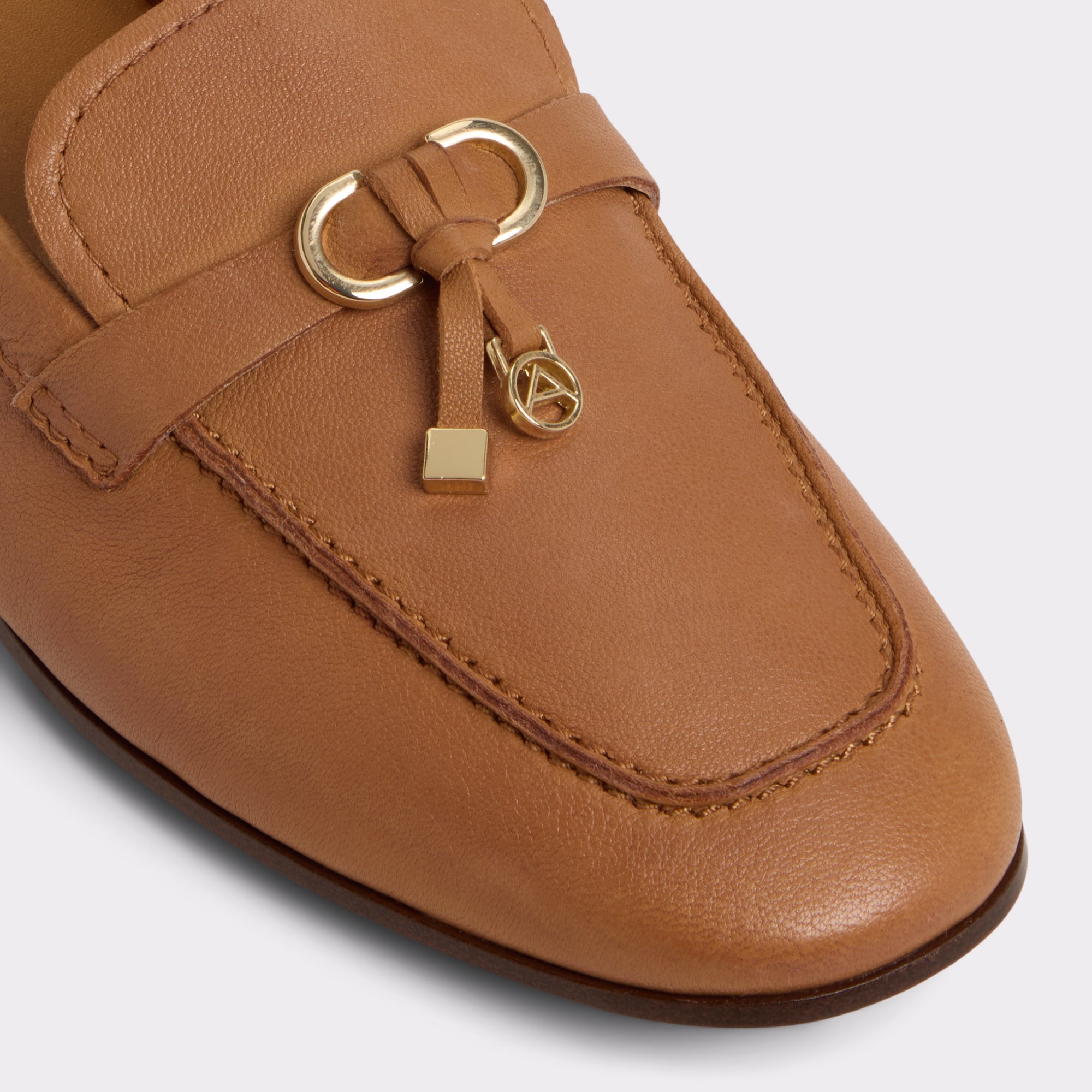 Ybilide Medium Brown Women's Loafers & Oxfords | ALDO Canada